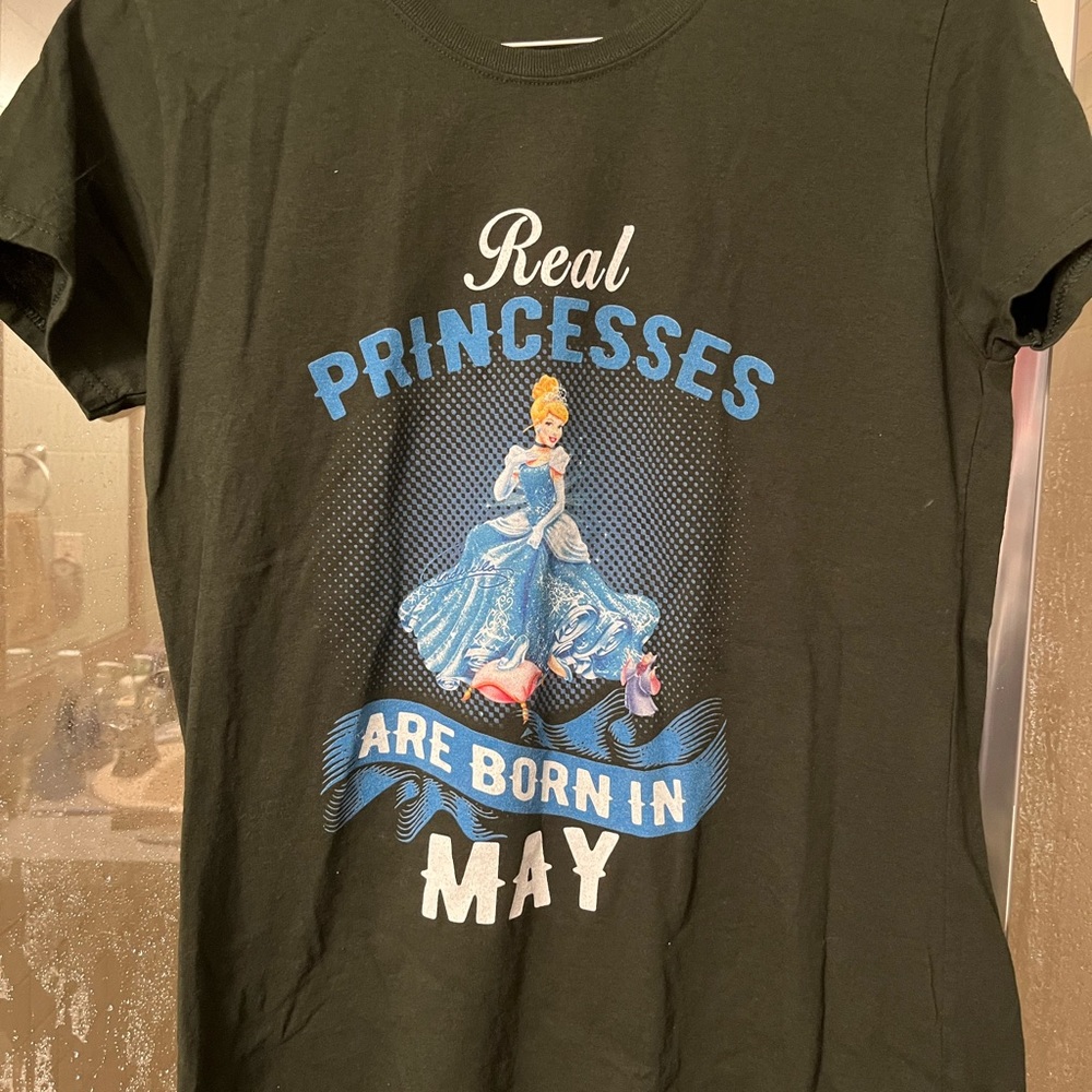 Real Princesses Born in May t-shirt-Size L-Disney Inspired